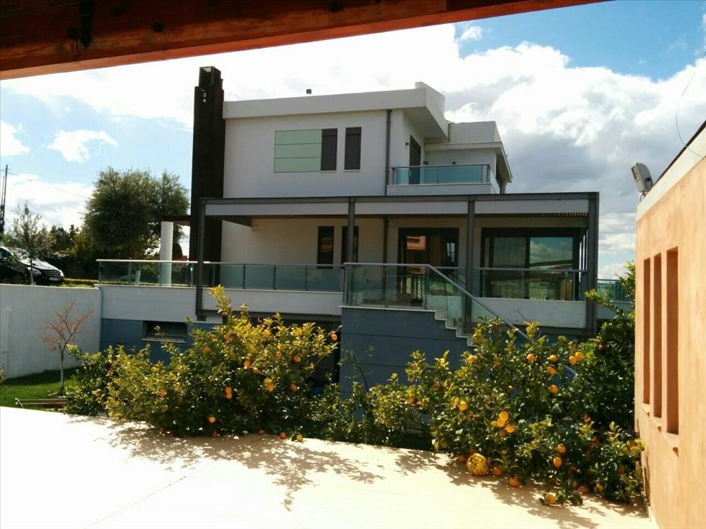 Продажа - Вилла 500 m² в Лутраки