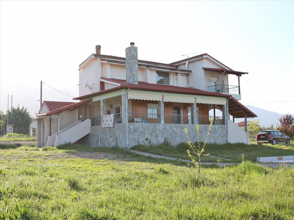 Продажа - Вилла 300 m² на Олимпийской Ривьере