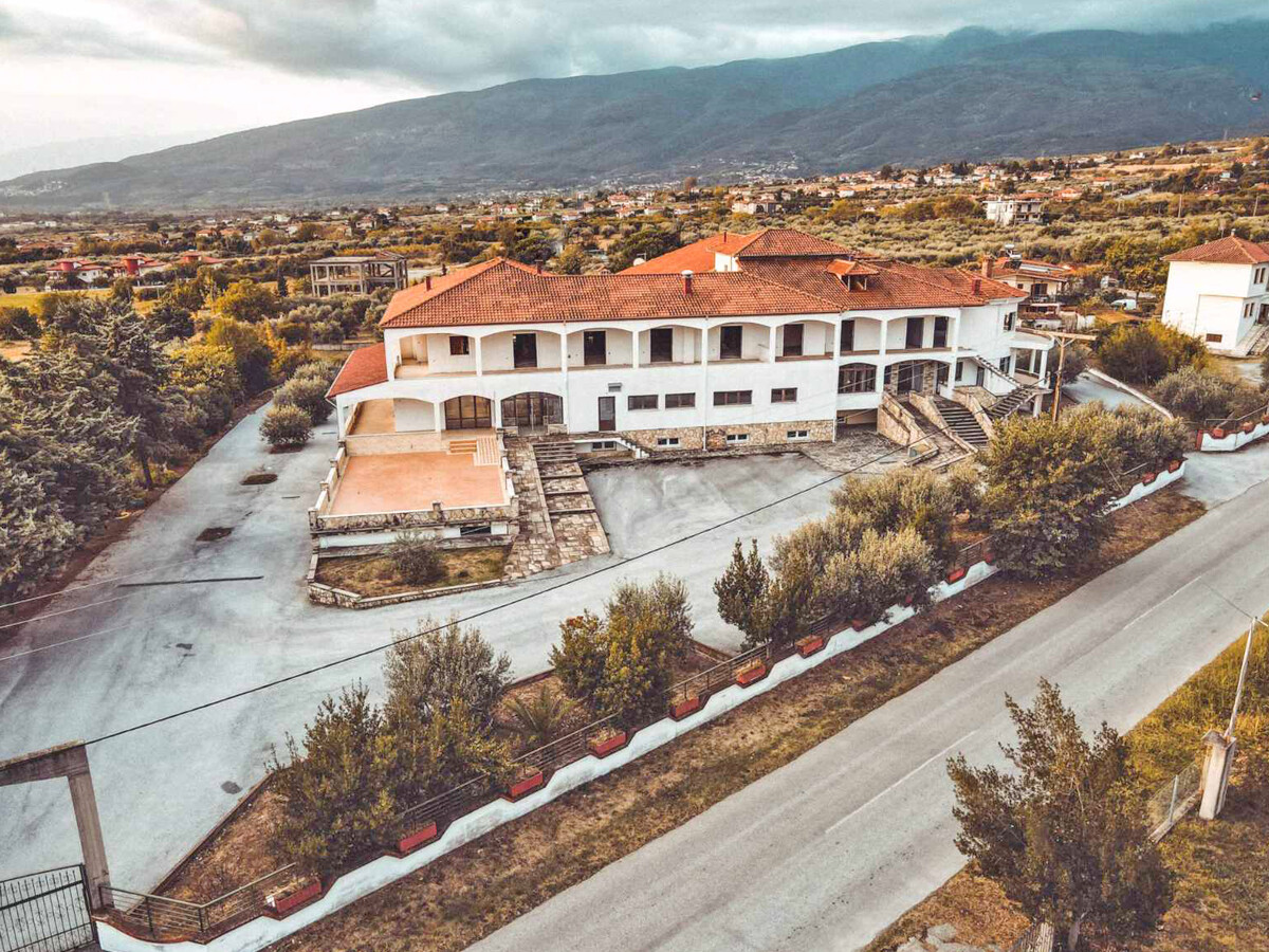 Продажа - Гостиница 2700 m² на Олимпийской Ривьере