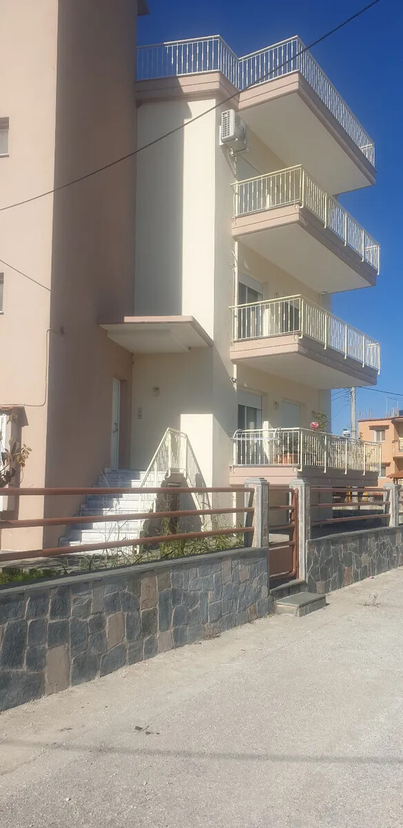Продажа - Здание 216 m² в пригороде Кавалы