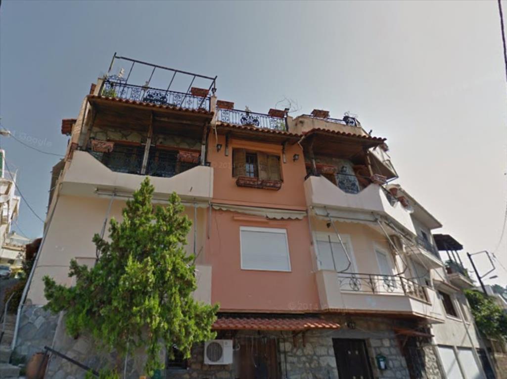 Продажа - Двухуровневая квартира 120 m² в центральной Греции