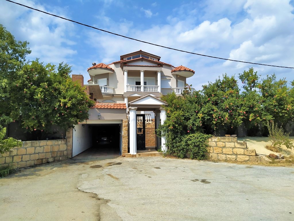 Продажа - Вилла 400 m² Северная Греция