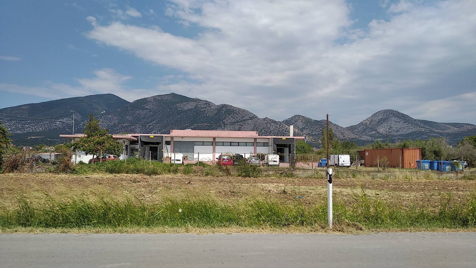 Продажа - Коммерческое помещение 487 m² Фракия
