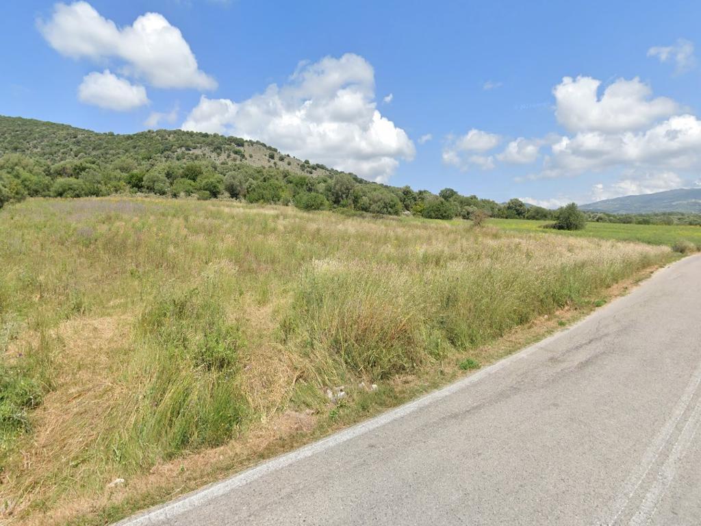 Продажа - Земельный участок 7200 m² в центральной Греции