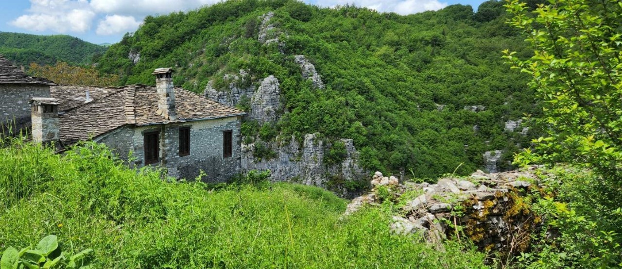 Продажа - Земельный участок 450 m² в Эпире