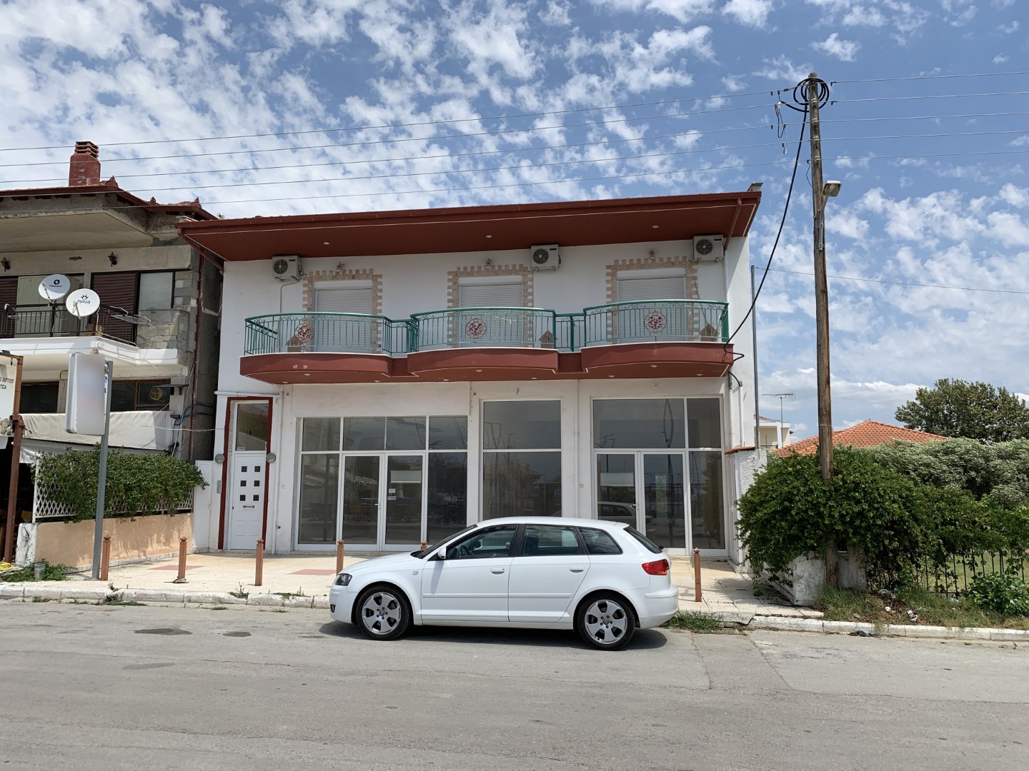 Продажа - Коммерческое помещение 240 m² в Халкидиках