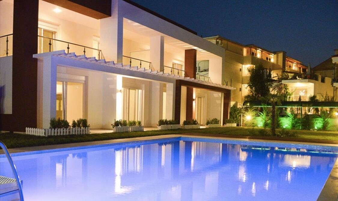 Продажа - Гостиница 950 m² на Кассандре (Халкидики)