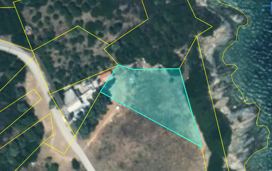 Продажа - Земельный участок 1360 m² на Афоне (Халкидики)
