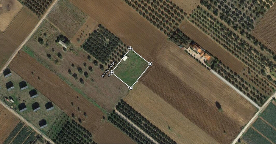 Продажа - Земельный участок 2400 m² в Халкидиках