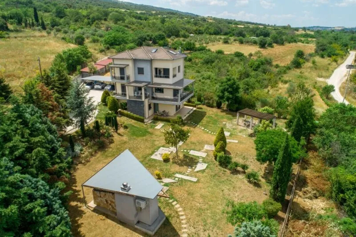 Продажа - Квартира 350 m² в Салониках