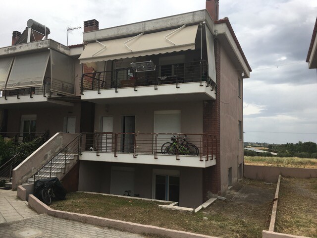 Продажа - Таунхаус 120 m² в пригороде Салоник