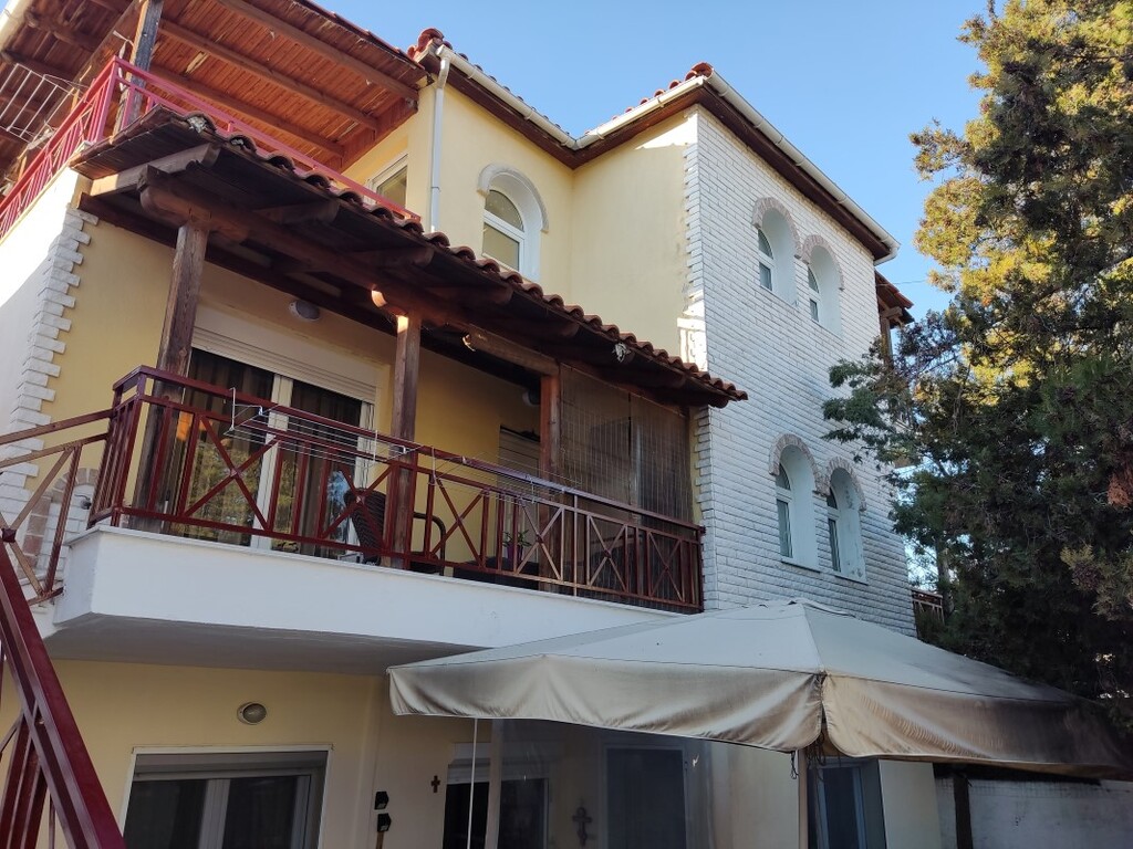 Продажа - Коттедж 220 m² в пригороде Салоник