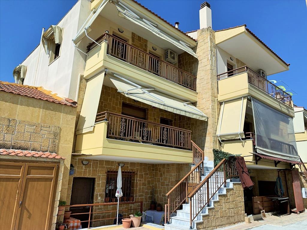 Продажа - Таунхаус 190 m² в пригороде Салоник