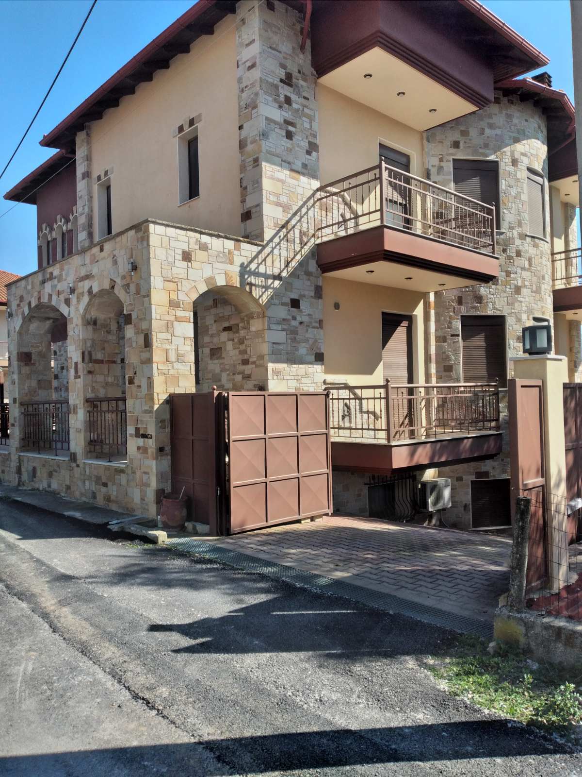 Продажа - Коттедж 340 m² в пригороде Салоник