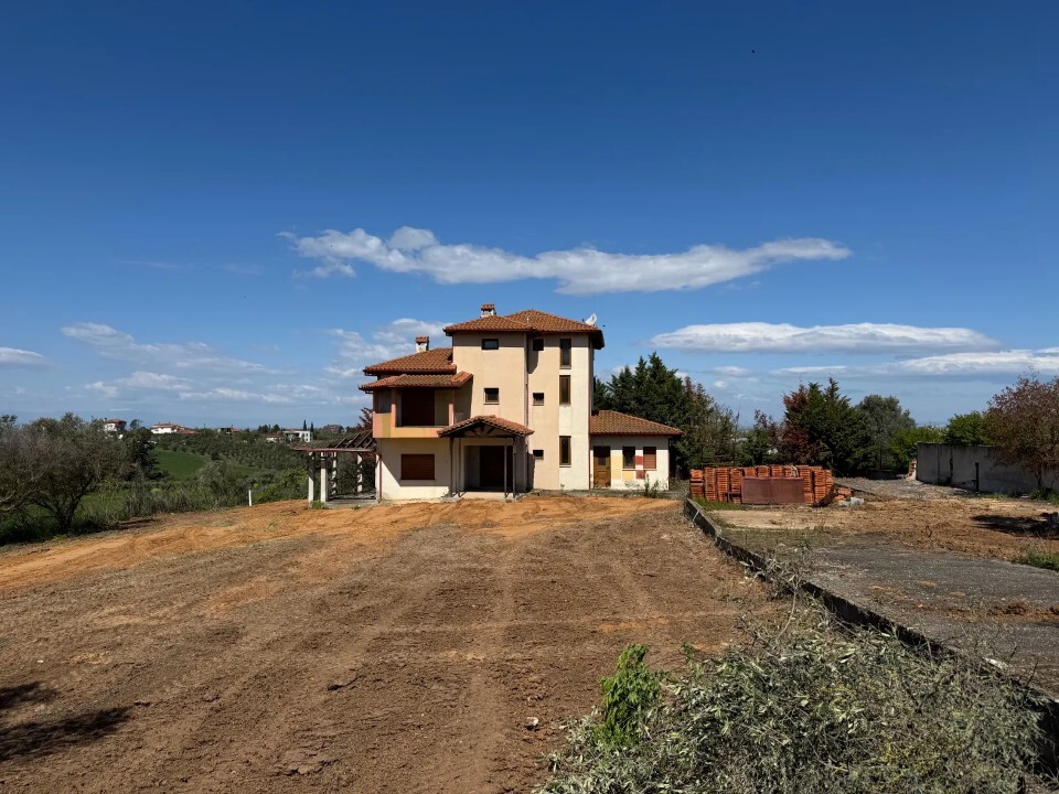 Продажа - Коттедж 310 m² в Салониках