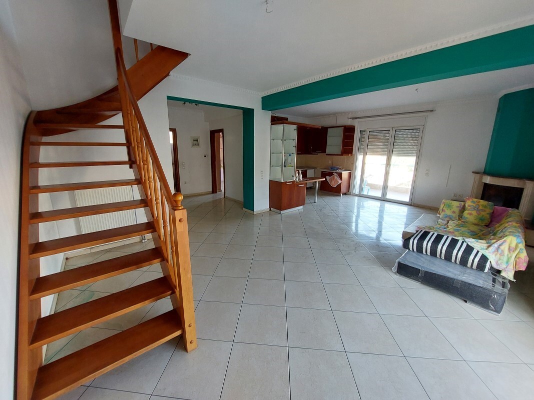 Продажа - Двухуровневая квартира 180 m² в Салониках