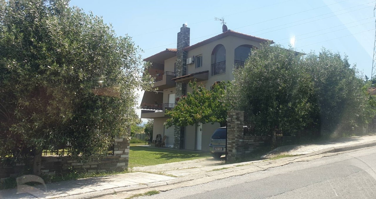 Продажа - Коттедж 230 m² в Салониках