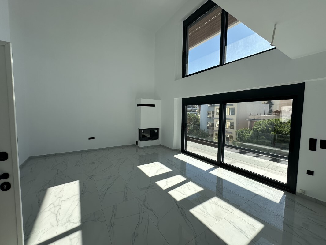 Продажа - Двухуровневая квартира 131 m² в Салониках