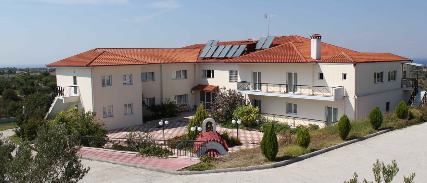 Продажа - Здание 1600 m² в пригороде Салоник