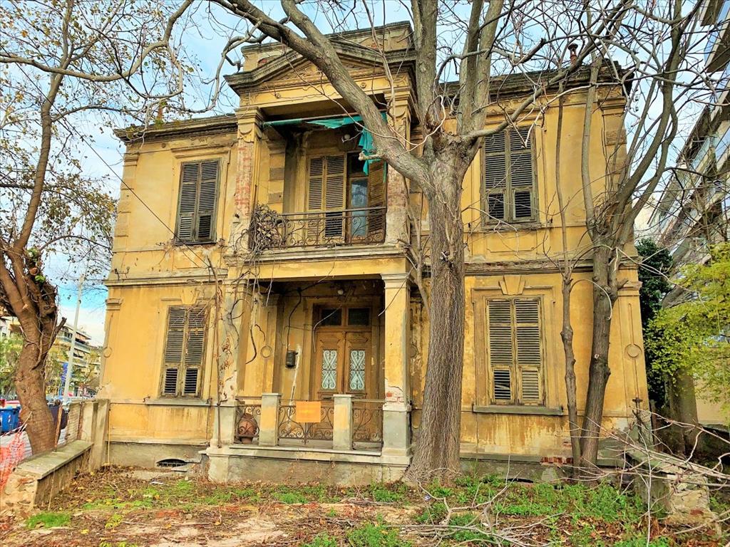 Продажа - Здание 300 m² в Салониках