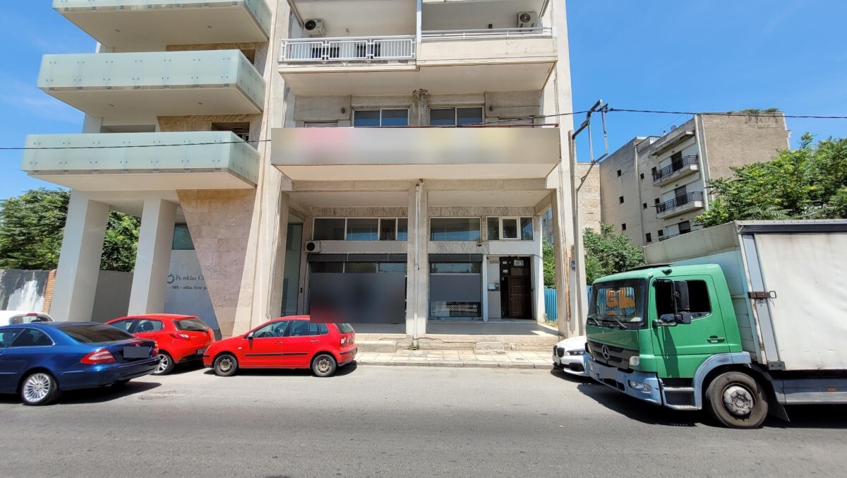 Продажа - Коммерческое помещение 730 m² в Салониках