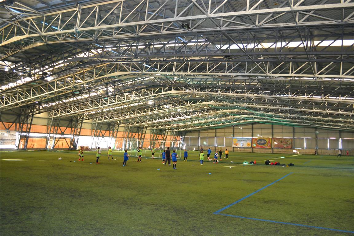 Продажа - Коммерческое помещение 7000 m² в Салониках