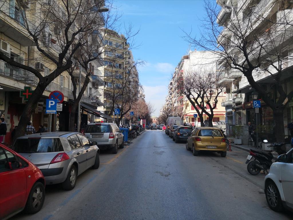 Продажа - Коммерческое помещение 50 m² в Салониках