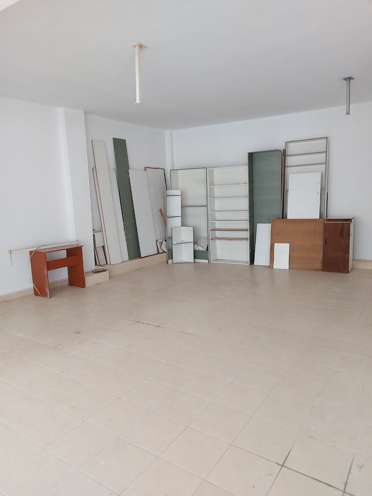 Продажа - Коммерческое помещение 205 m² в Салониках