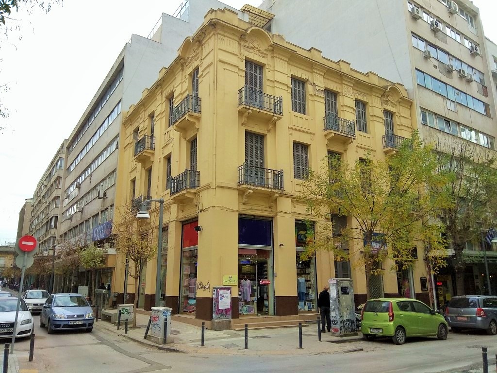 Продажа - Здание 600 m² в Салониках