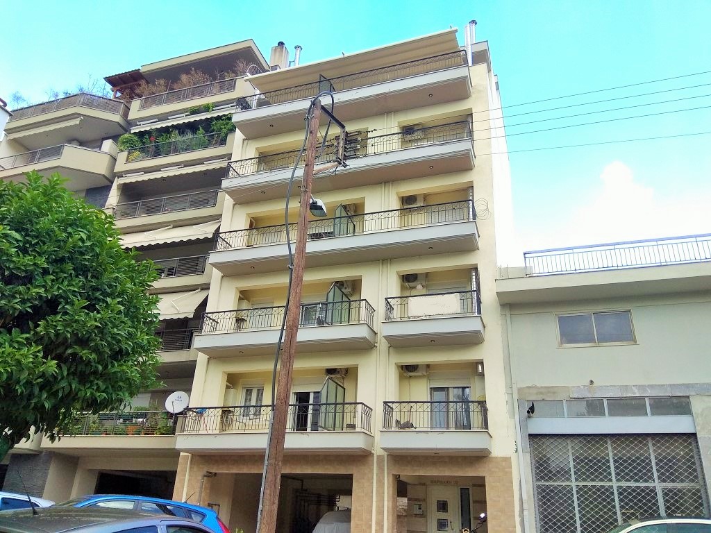 Продажа - Здание 770 m² в Салониках