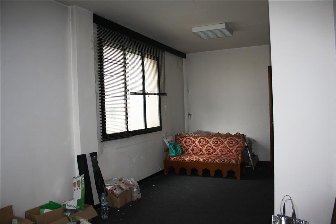 Продажа - Коммерческое помещение 24 m² в Салониках