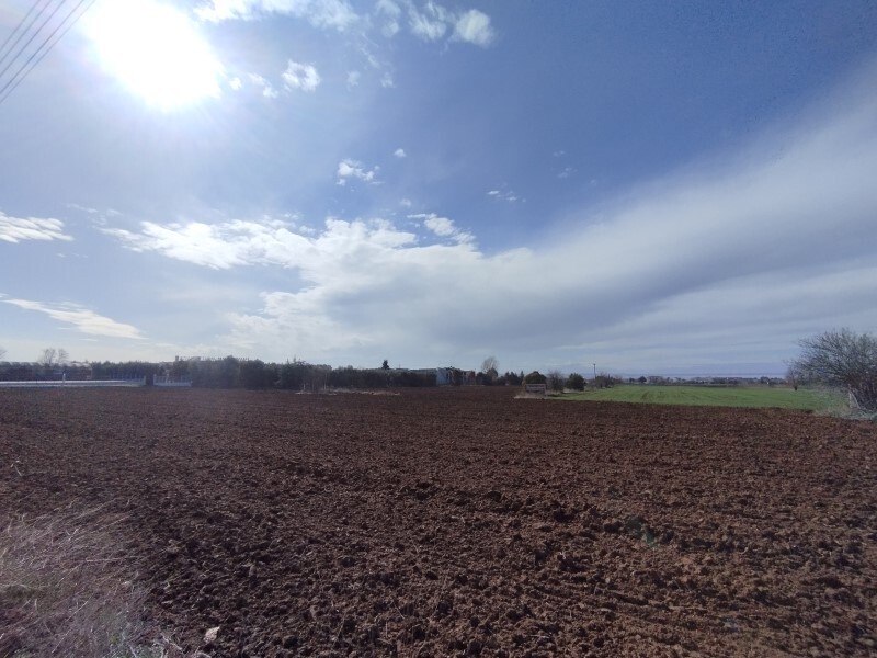 Продажа - Земельный участок 6596 m² в пригороде Салоник