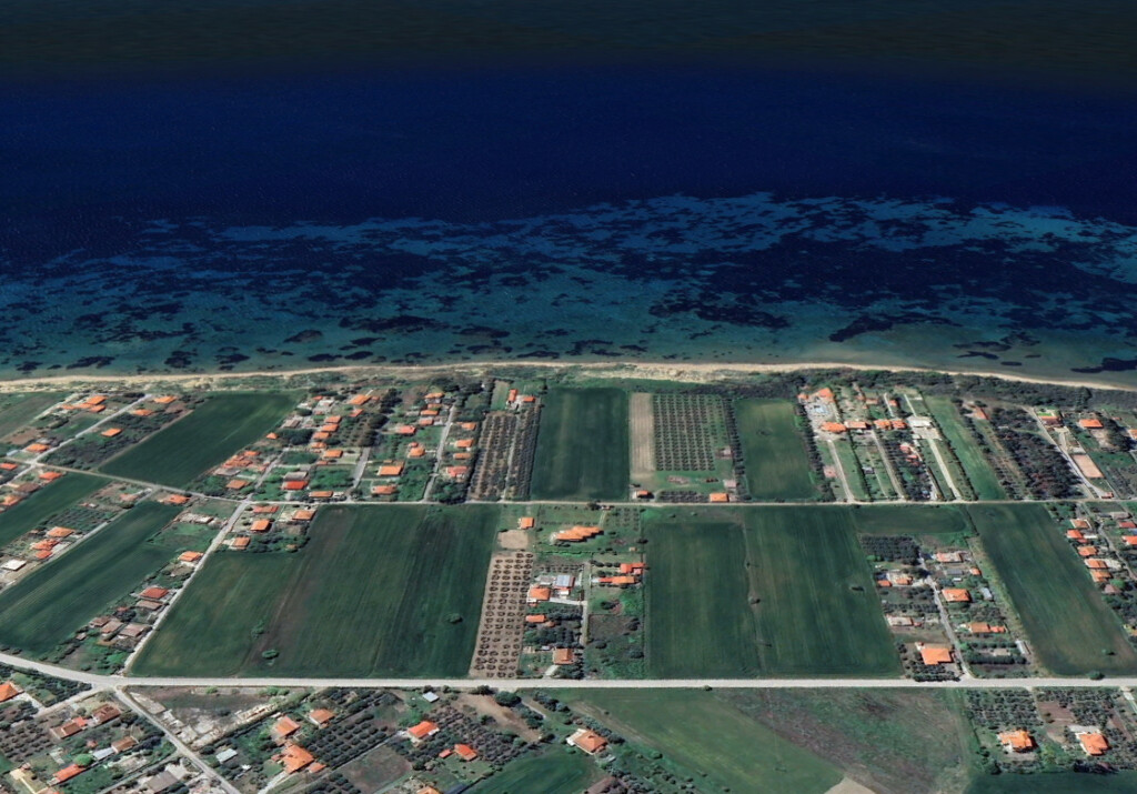 Продажа - Земельный участок 13500 m² в пригороде Салоник