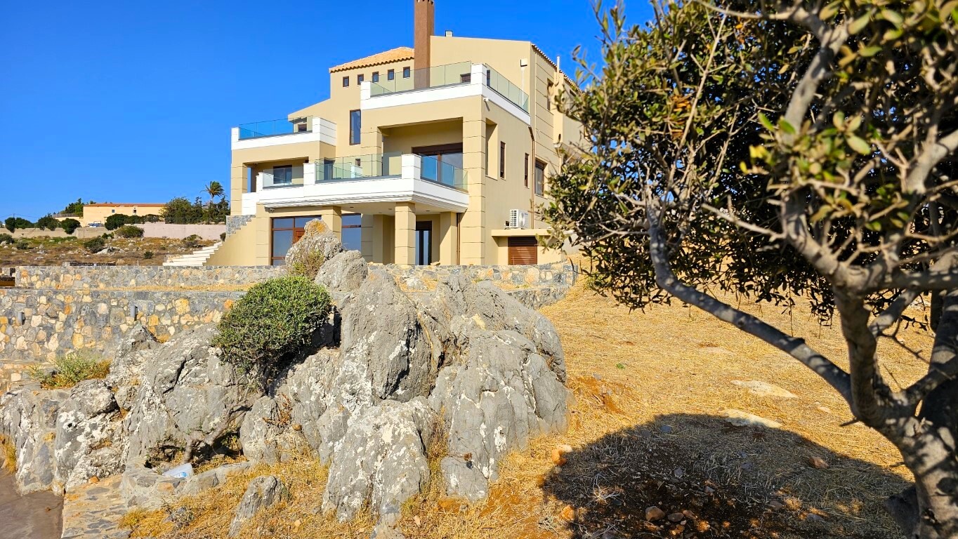 Продажа - Вилла 350 m² на Крите