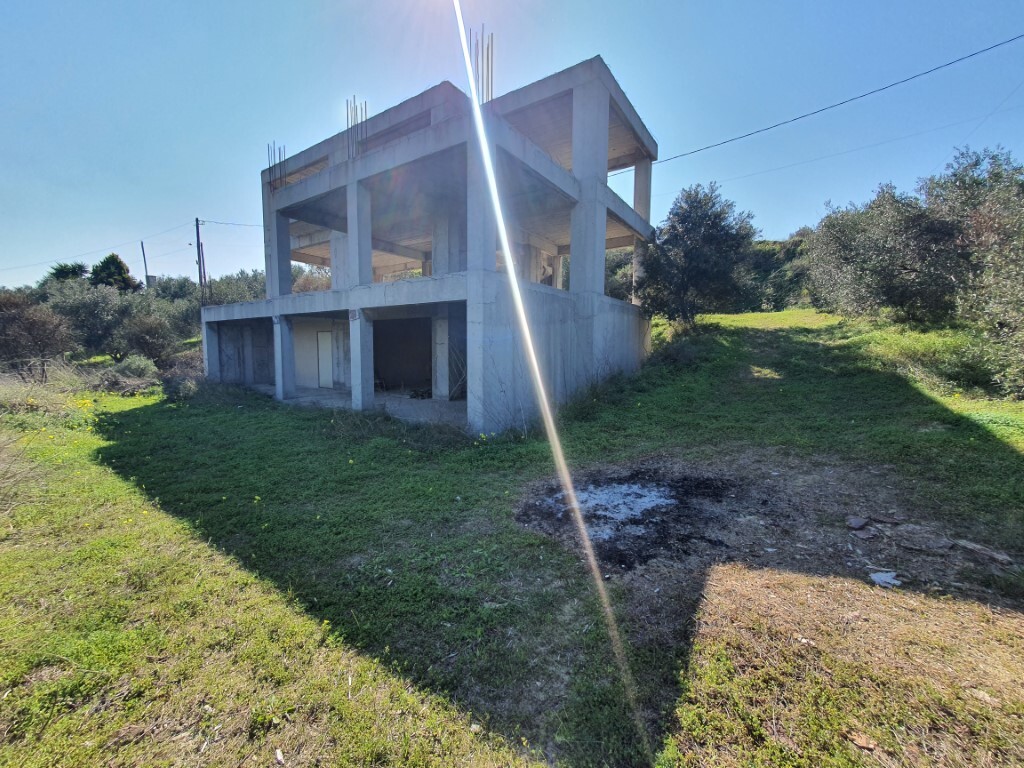 Продажа - Здание 296 m² на Крите
