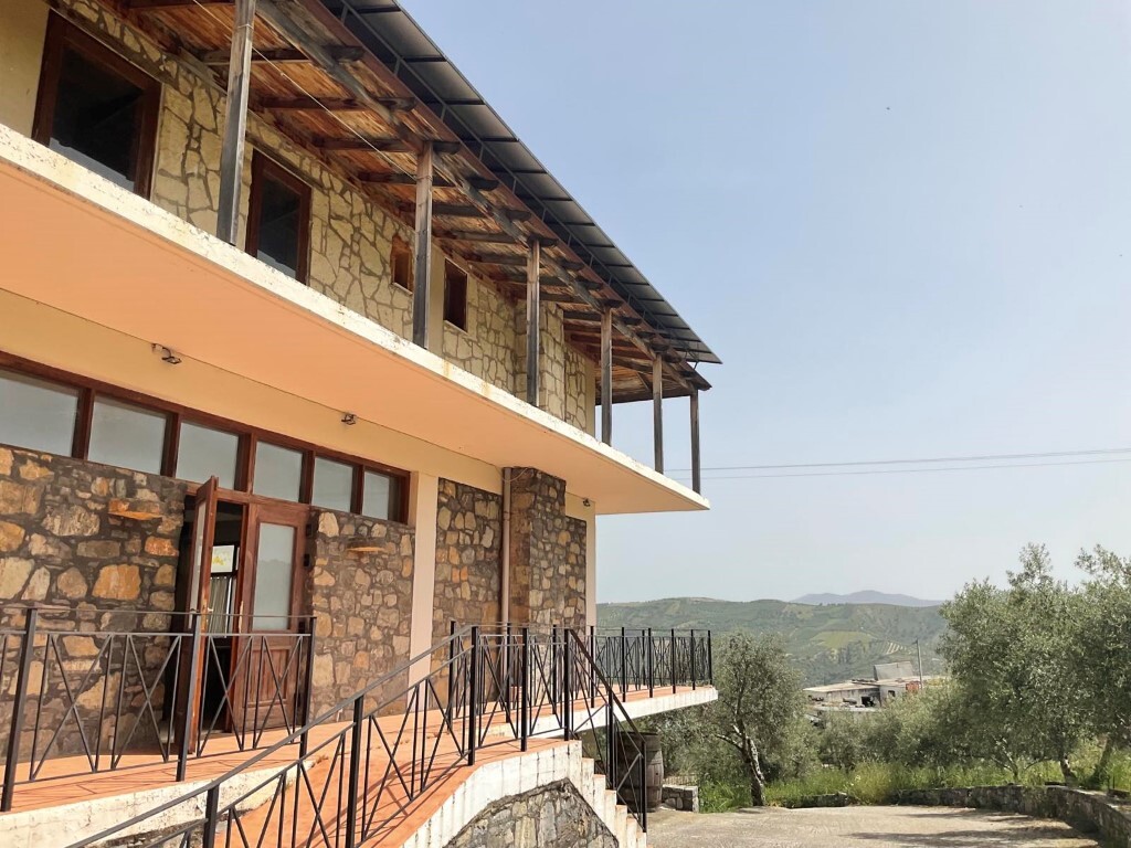 Продажа - Бизнес 540 m² на Крите