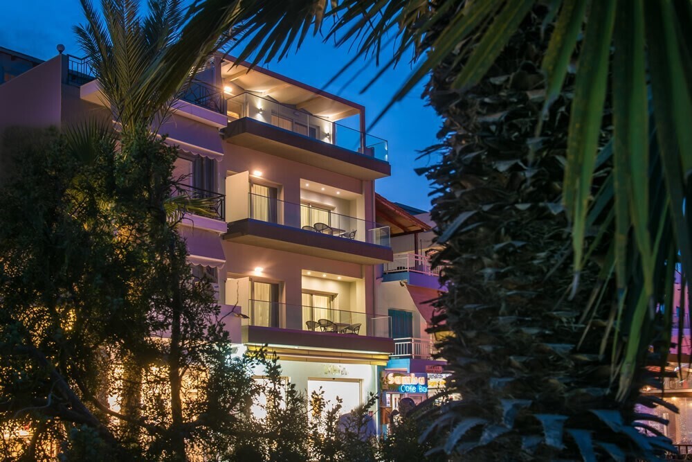 Продажа - Бизнес 200 m² на Крите