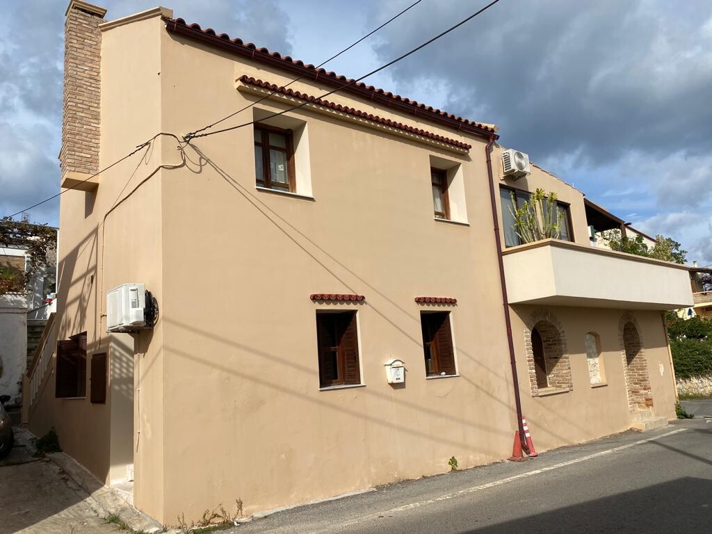 Продажа - Здание 200 m² на Крите