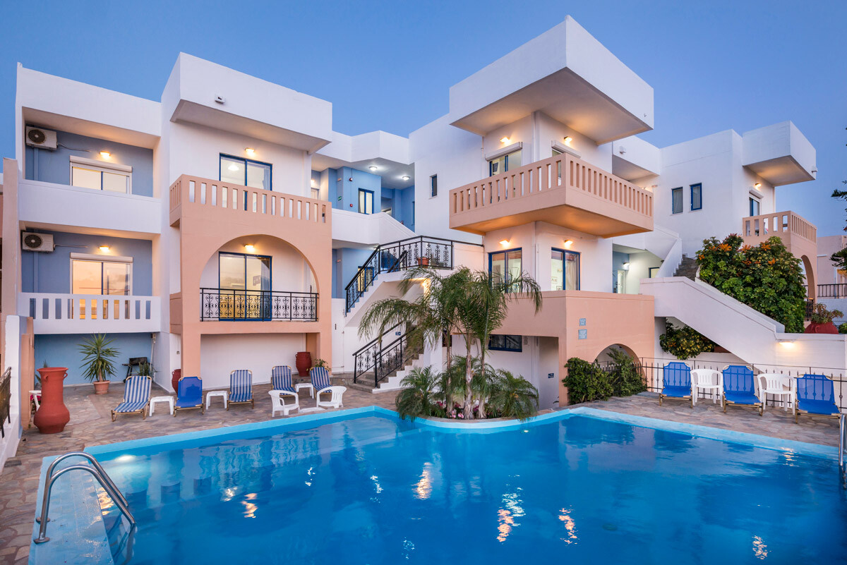 Продажа - Гостиница 850 m² на Крите