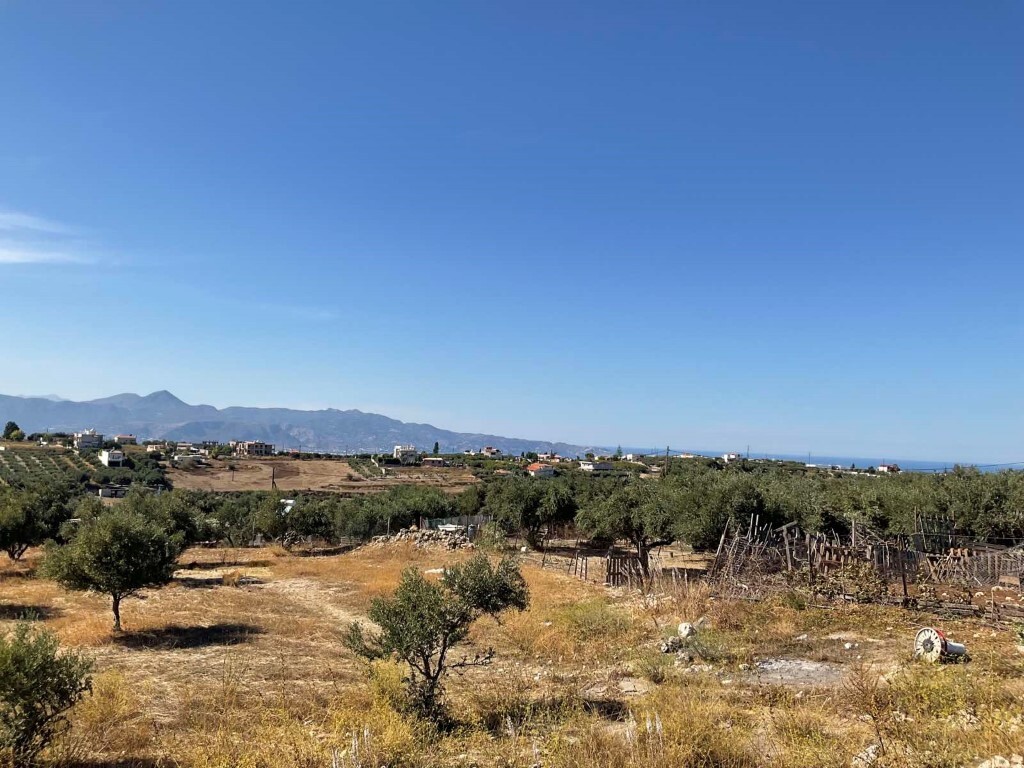 Продажа - Земельный участок 2300 m² на Крите