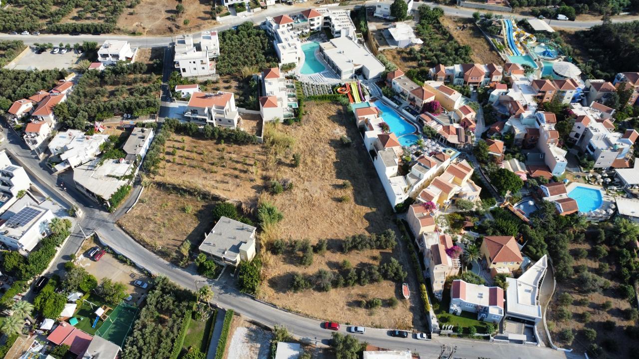Продажа - Земельный участок 4112 m² на Крите