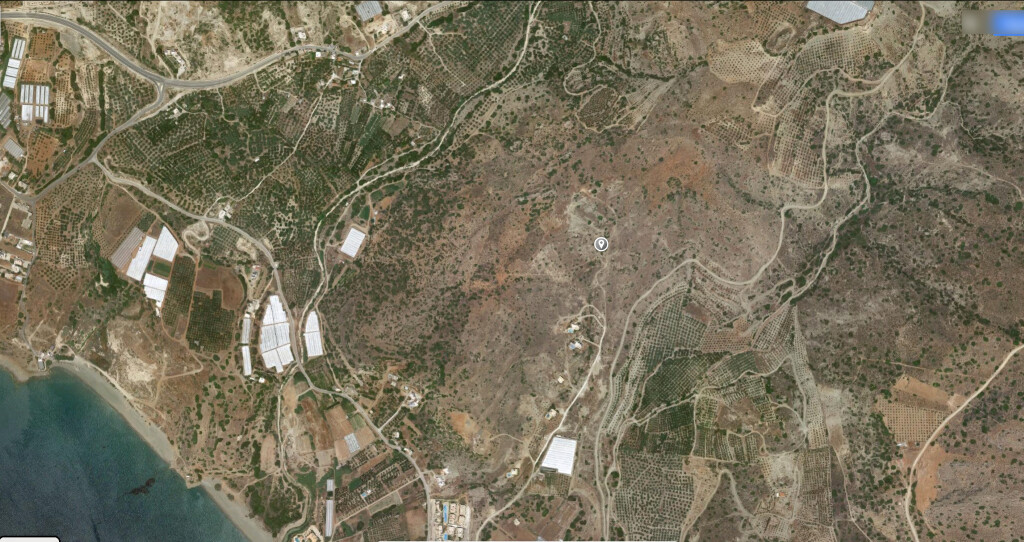 Продажа - Земельный участок 86000 m² на Крите