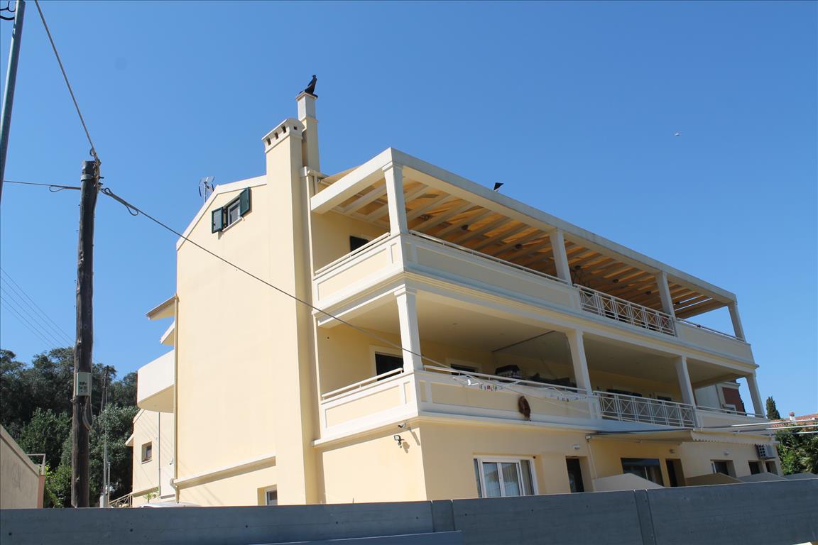 Продажа - Квартира 105 m² на о. Корфу