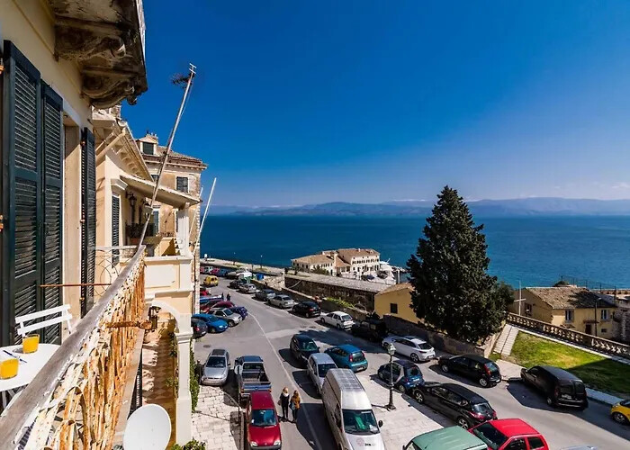 Продажа - Квартира 104 m² на о. Корфу