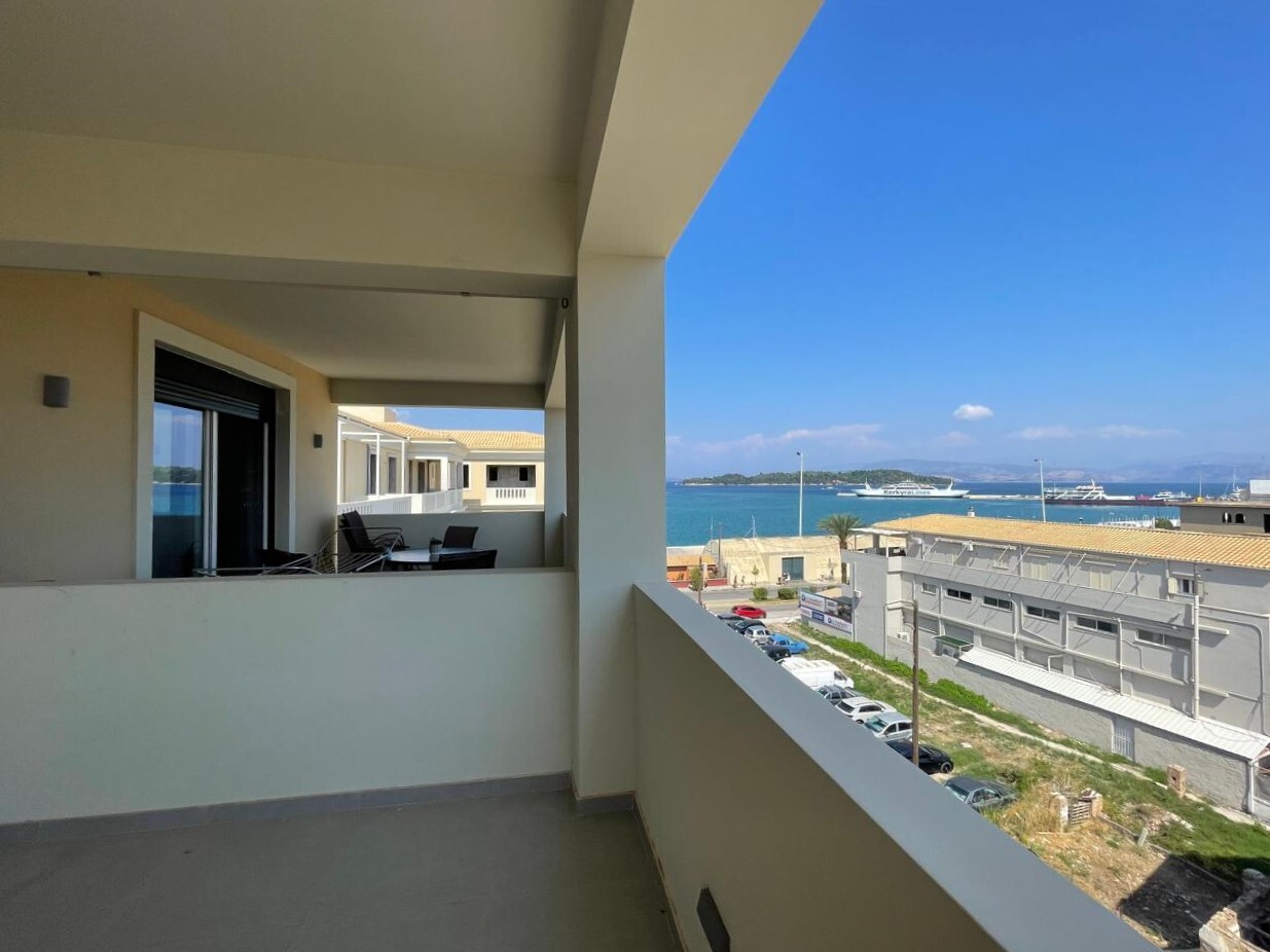 Продажа - Квартира 112 m² на о. Корфу