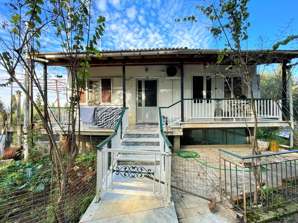 Продажа - Коттедж 190 m² на о. Корфу