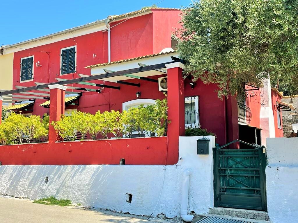 Продажа - Коттедж 130 m² на о. Корфу