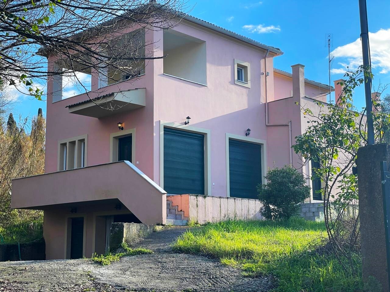Продажа - Коттедж 160 m² на о. Корфу