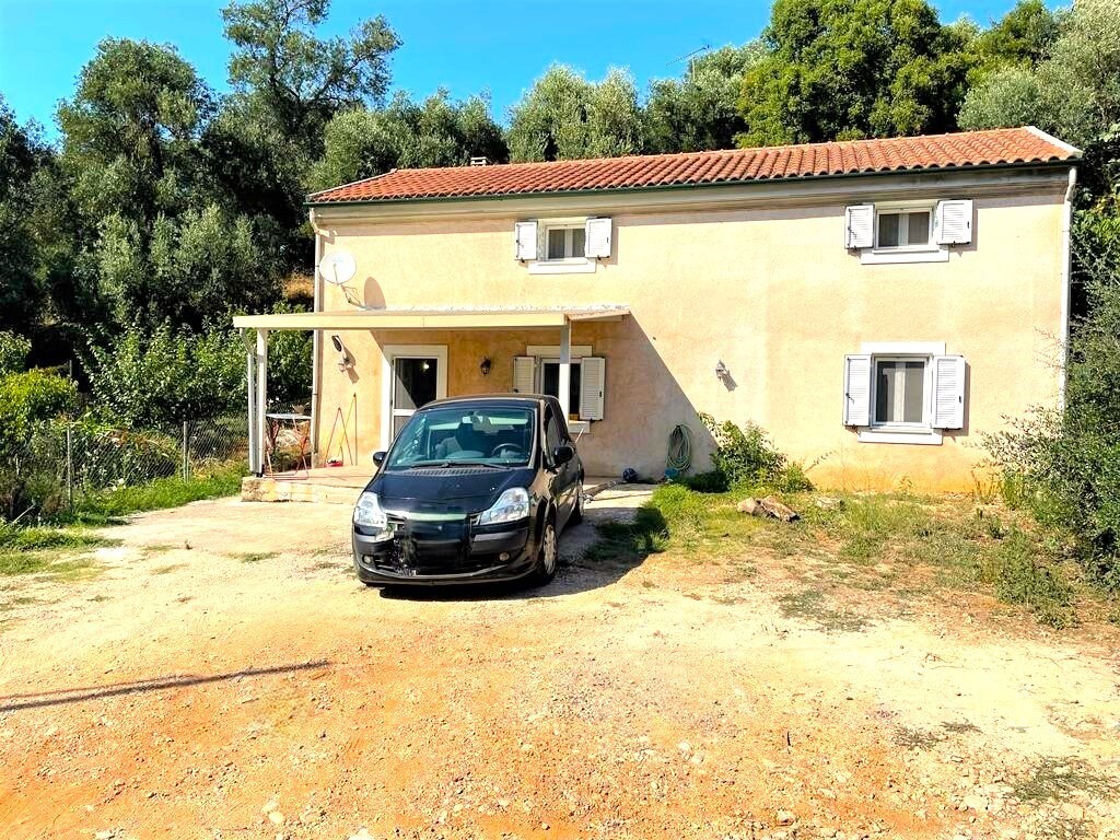 Продажа - Коттедж 130 m² на о. Корфу