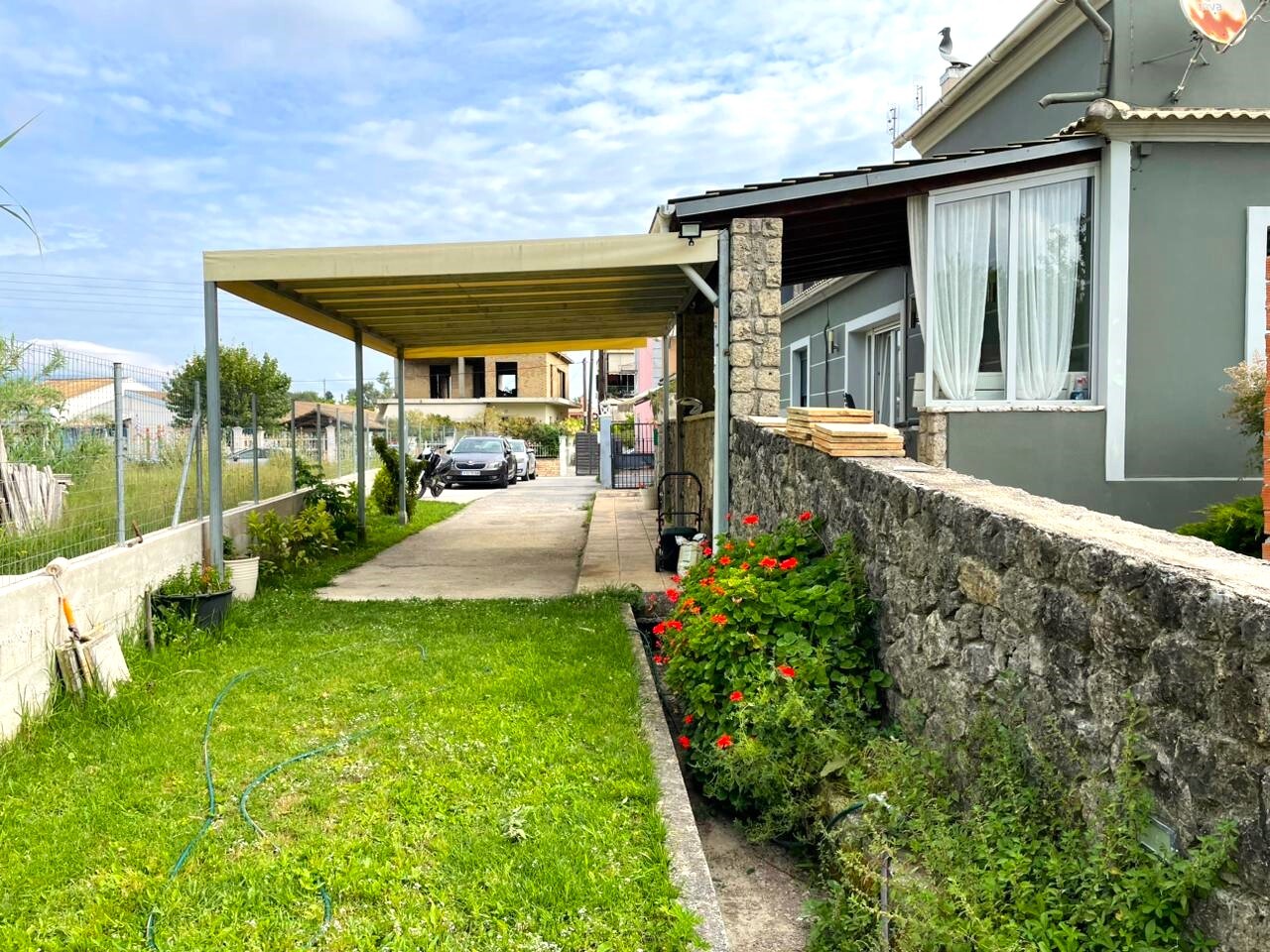 Продажа - Коттедж 140 m² на о. Корфу